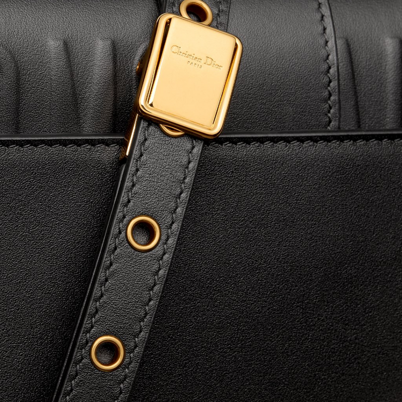 DIOR 30 MONTAIGNE EAST-WEST BAG WITH CHAIN