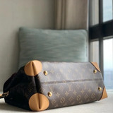 LOUIS VUITTON – HIDE AWAY MM BAG
